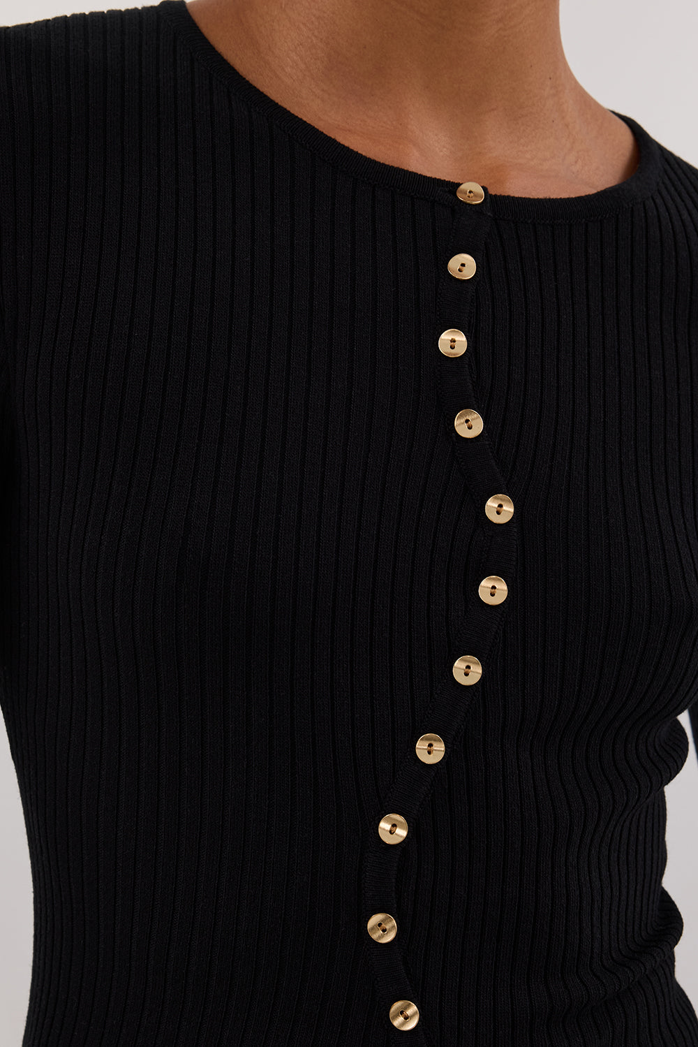 Black Ribbed Knit Cardigan with Gold Buttons – Long Sleeve Crew Neck