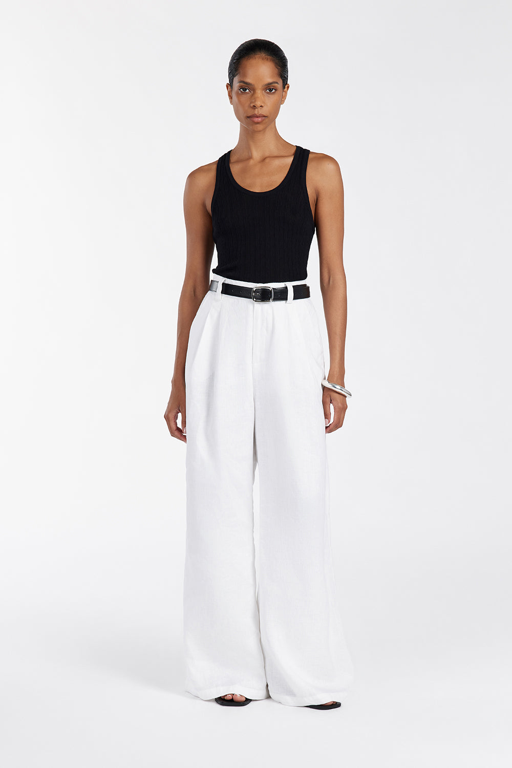 Alma Black Textured Scoop Neck Tank Top - Racerback Sleeveless Knit