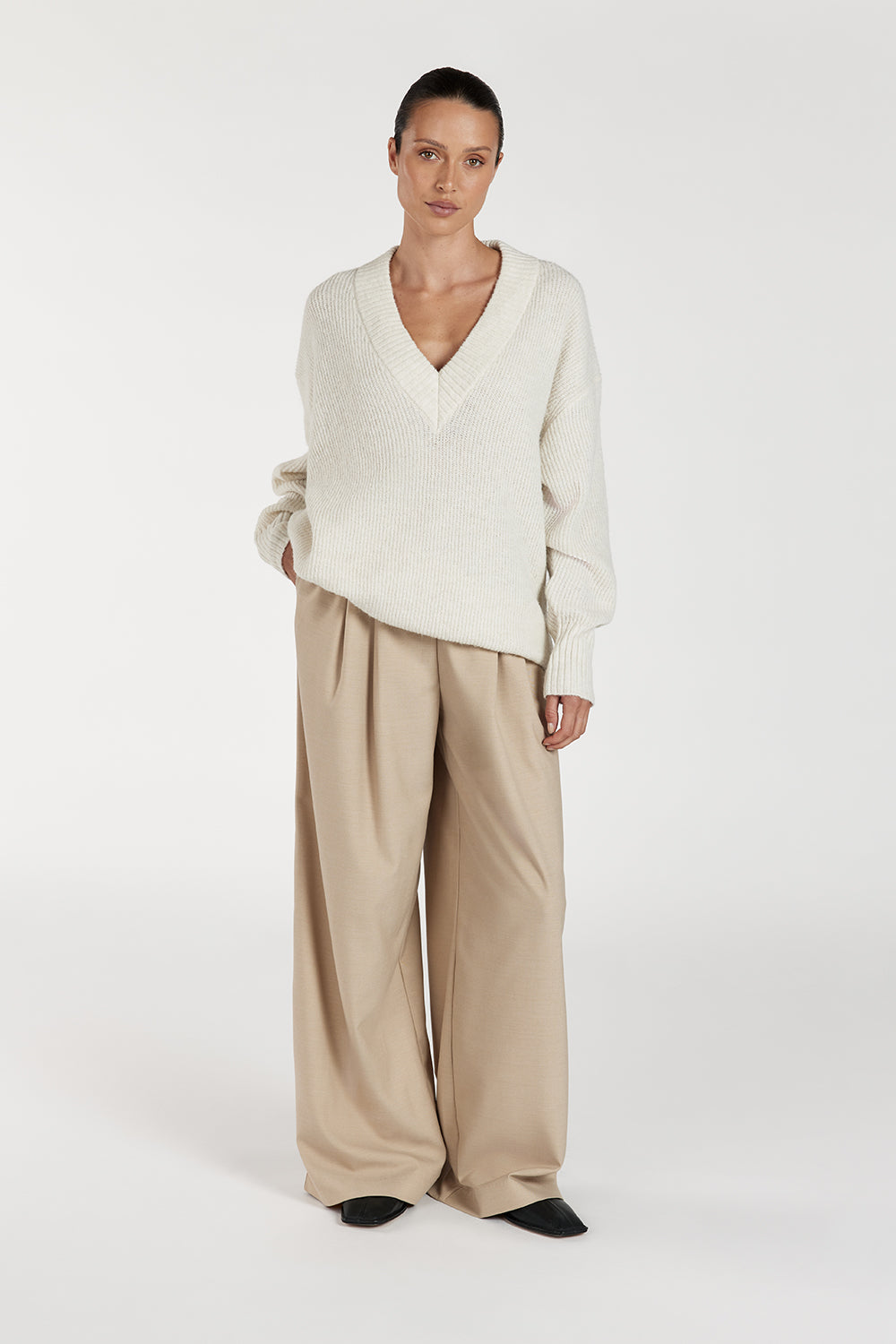 Zelie Cream Marle Longline Knit Jumper - V Neck Slouchy Fit