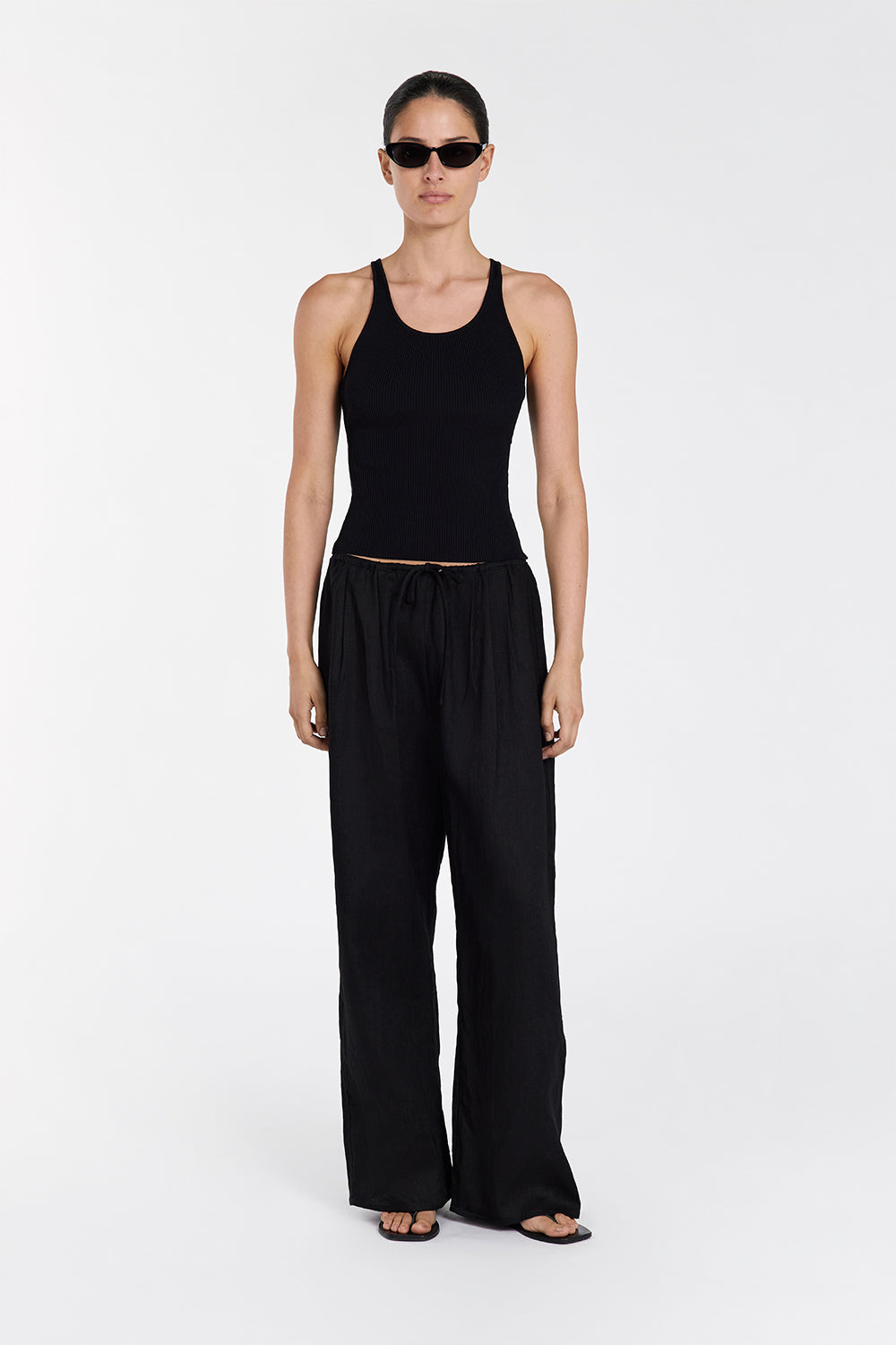 Zion Black Scoop Neck Ribbed Tank Top for Women