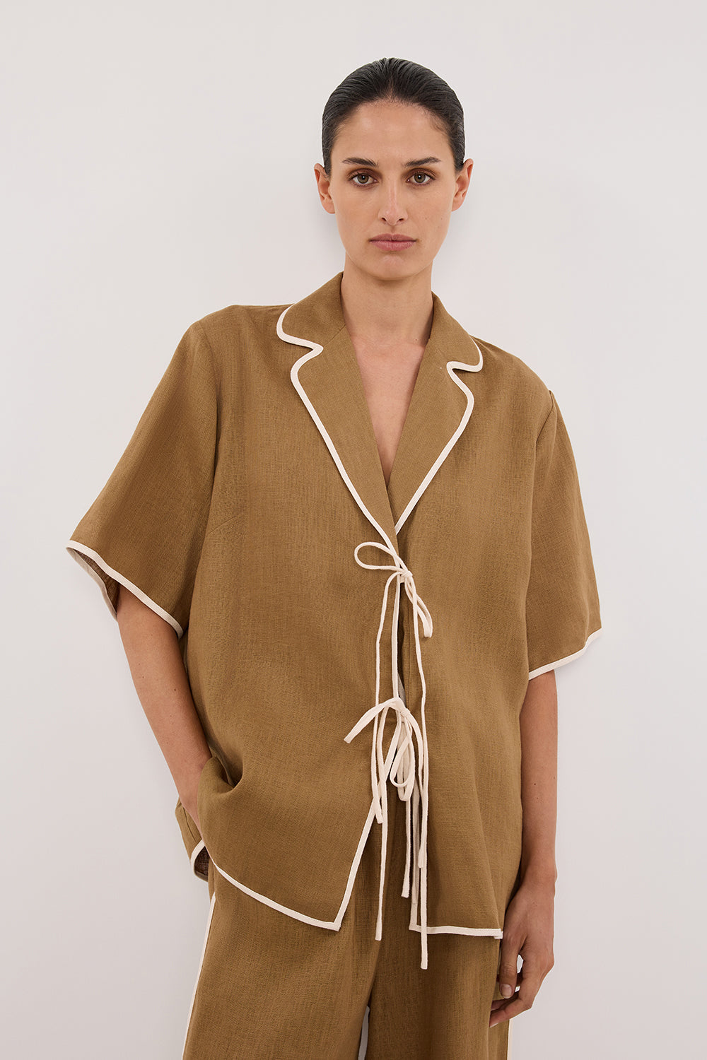 VON FERN Linen Shirt - Oversized Relaxed Fit with V Neckline