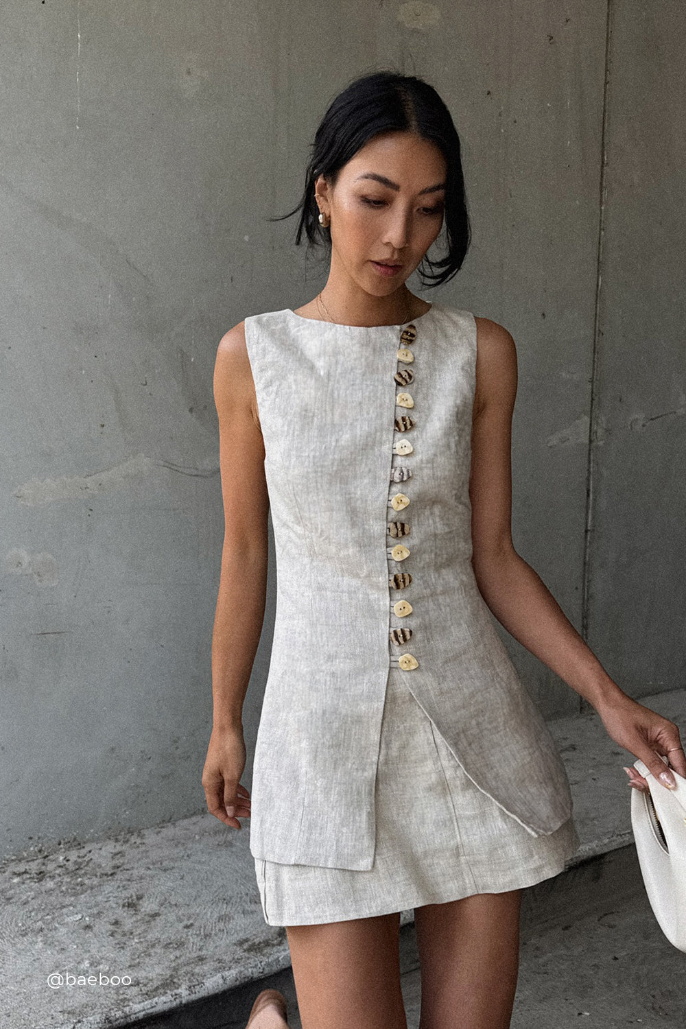 Baylee Linen Sleeveless Top with Adjustable Tie & Statement Buttons