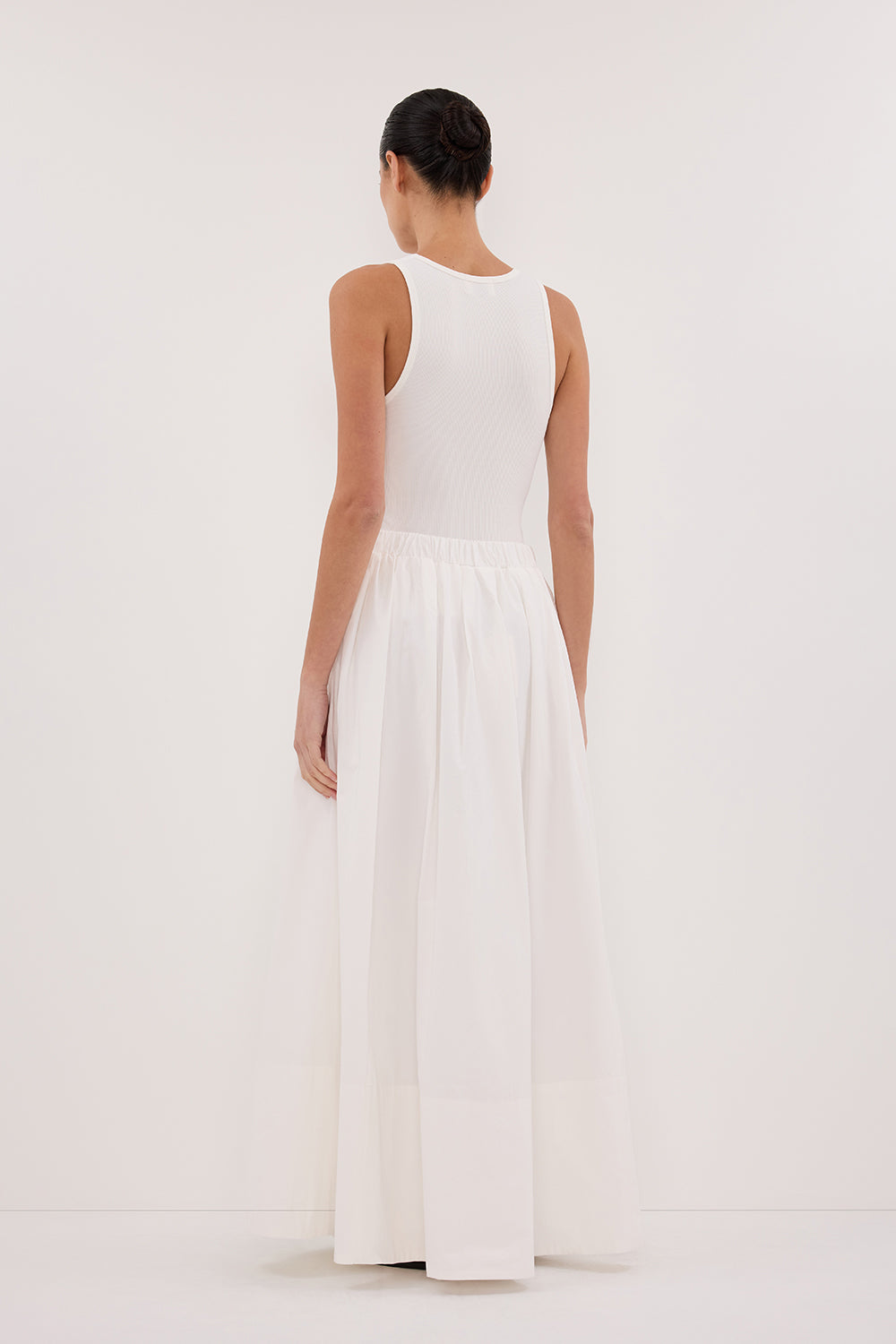 White Poplin Midi Skirt with Pockets – Conagh