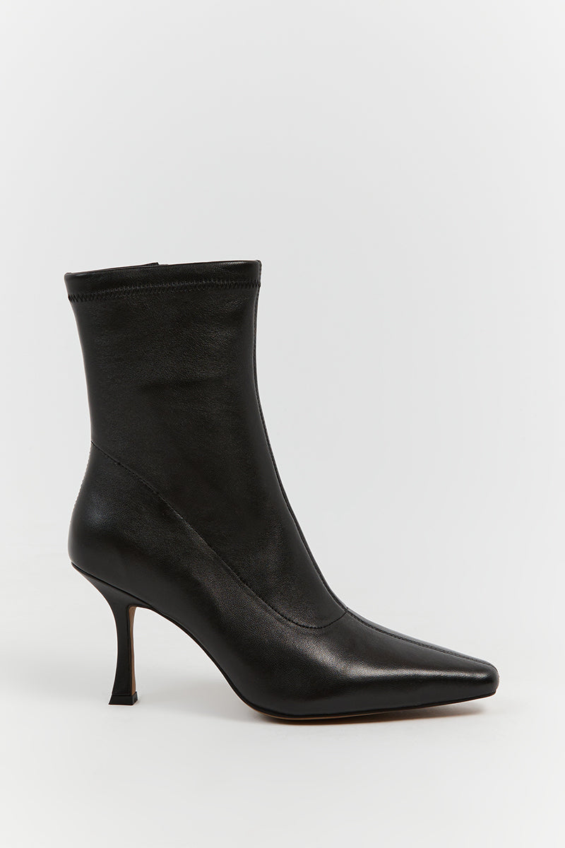 Alias Mae Carmen Black Leather Boots - Pointed Toe Zip Closure
