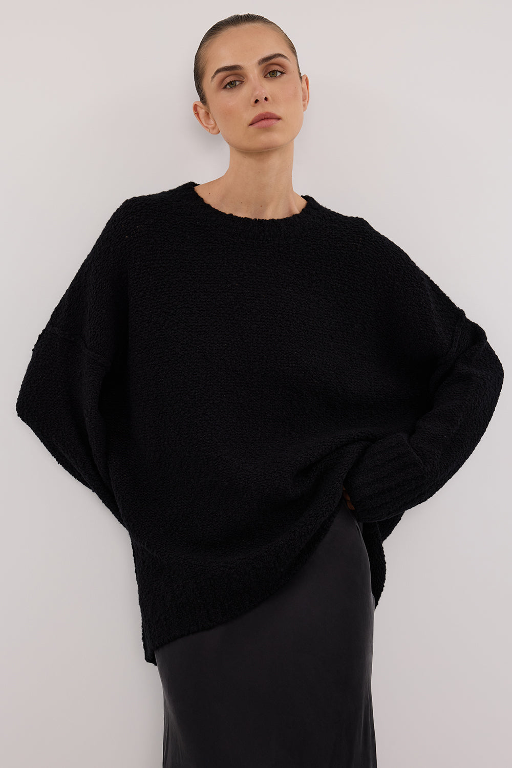 Cici Black Oversized Boucle Knit Longline Jumper