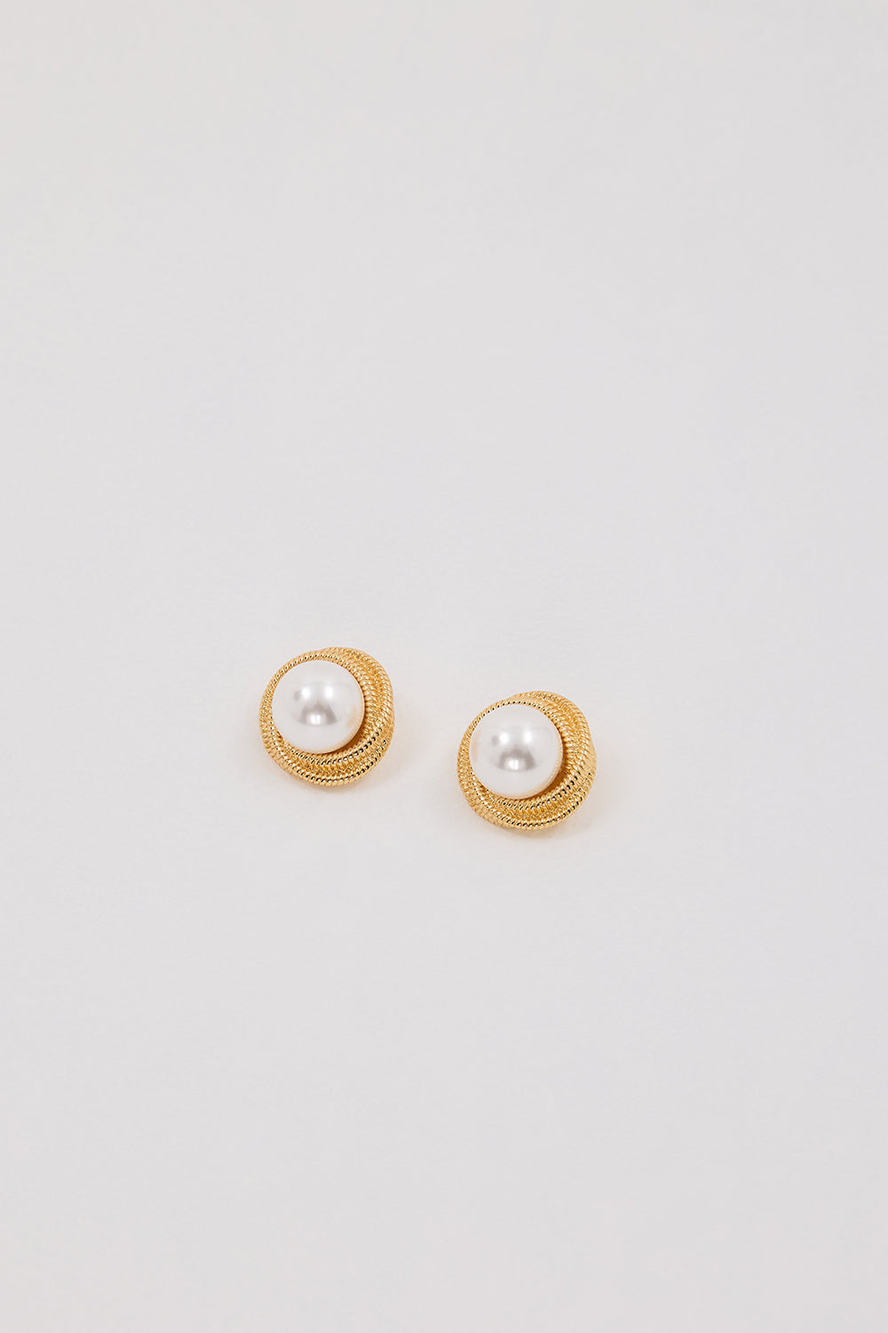 Heaven Mayhem Gigi 18k Gold Plated Pearl Drop Earrings