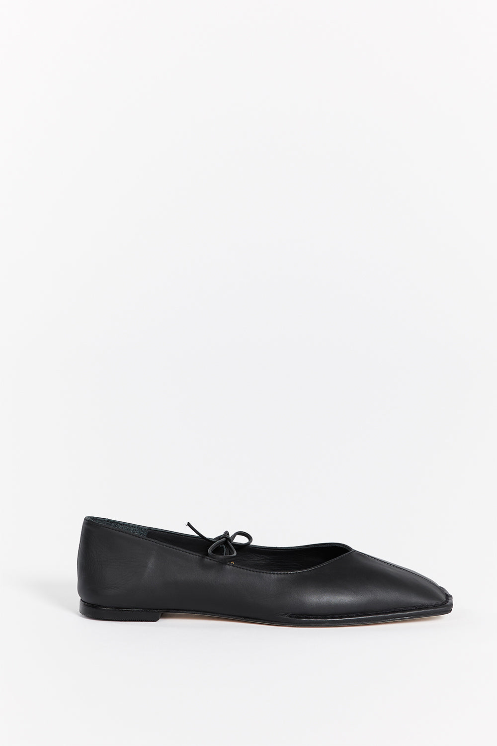 Alohas Black Leather Ballet Flats with Bow Detail