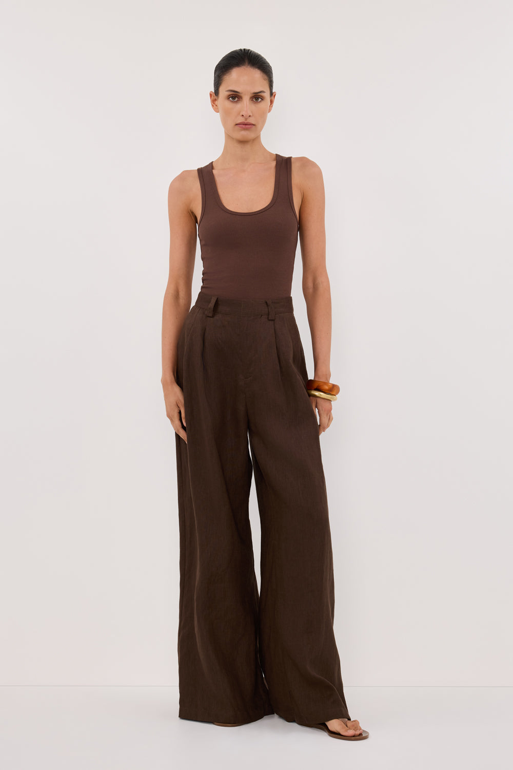 Theo Rib Knit Tank Top - Sleeveless Scoop Neck Stretch Top