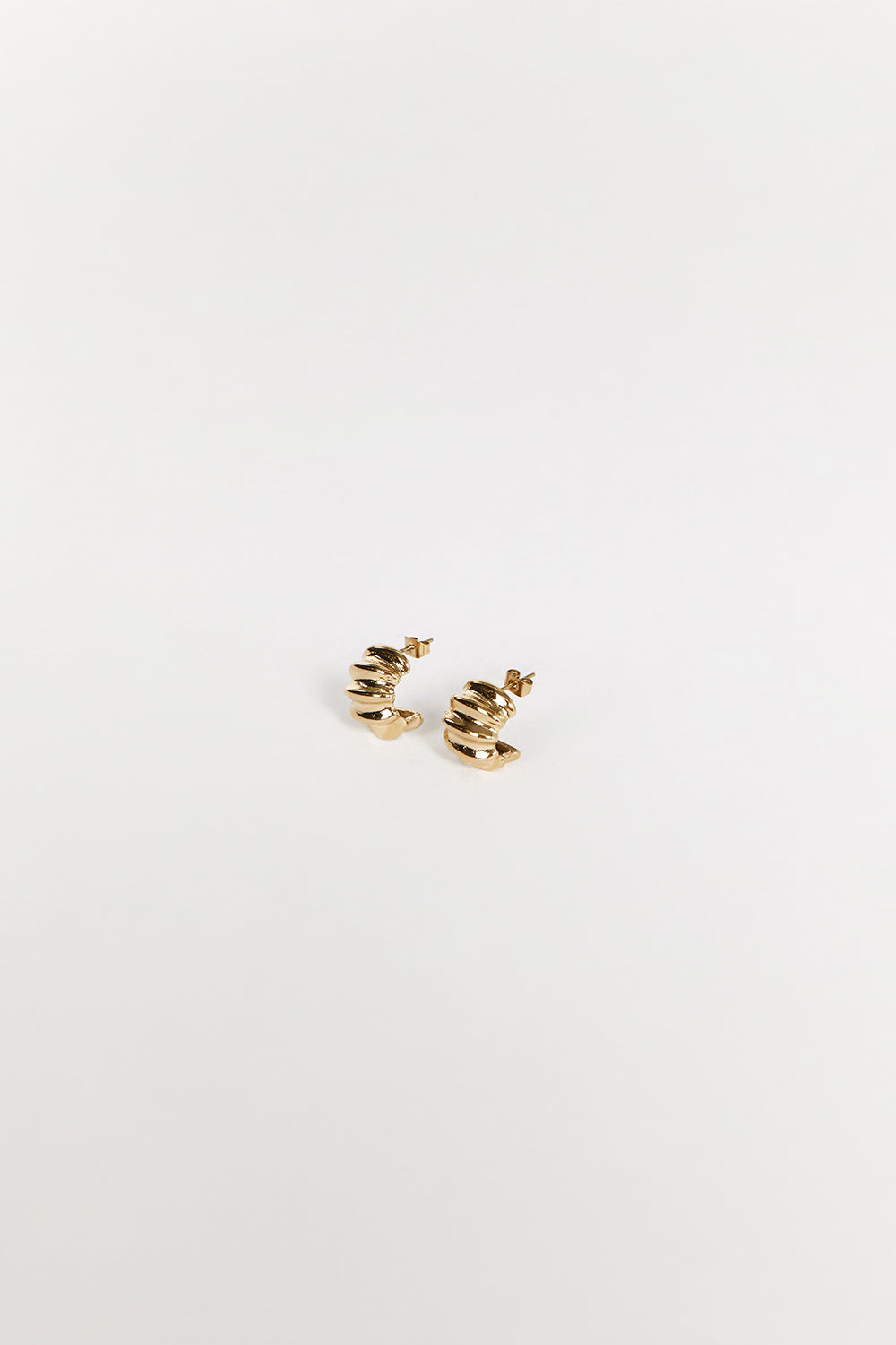18k Gold Snail Stud Earrings – Tear Drop Vermeil