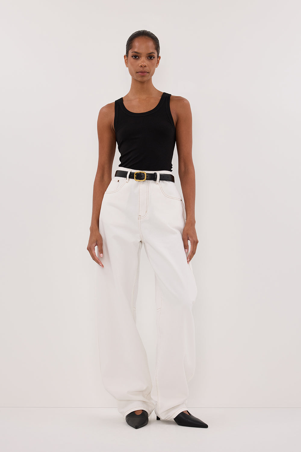Lee Black Ribbed Knit Tank Top - Sleeveless Scoop Neck