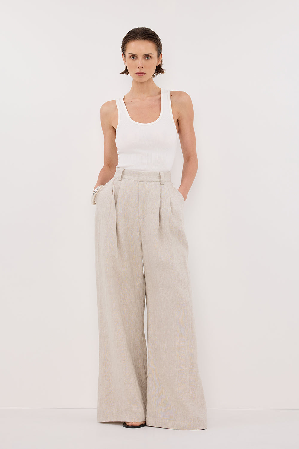 Theo Women's Off-White Ribbed Knit Tank Top