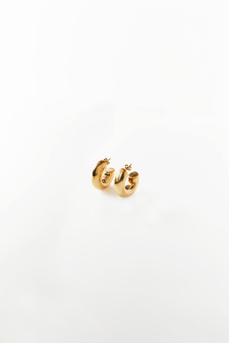 18k Gold Plated Lolita Hoop Earrings with Butterfly Closure