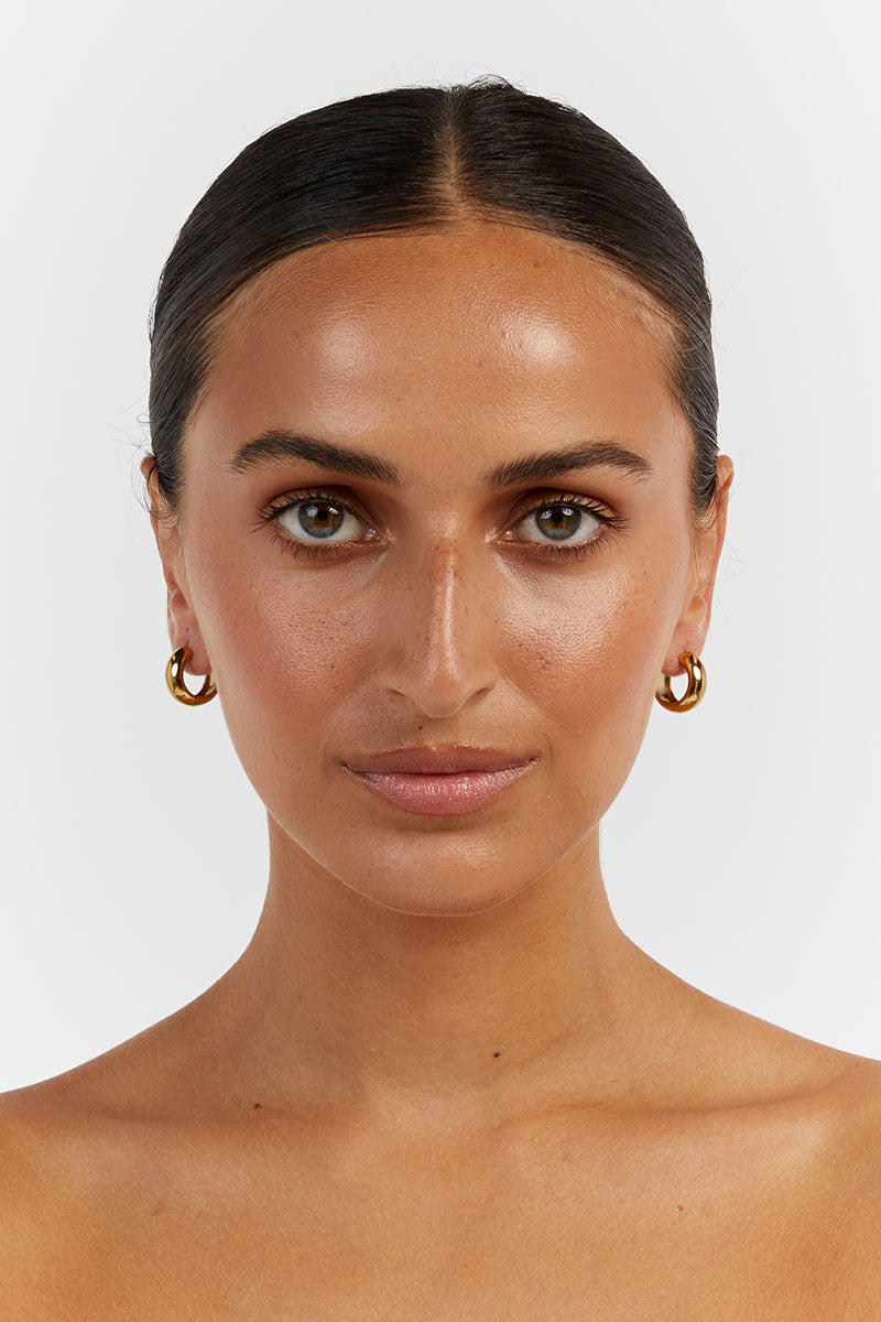 18k Gold Vermeil Huggie Hoop Earrings 18mm – Porter Petite