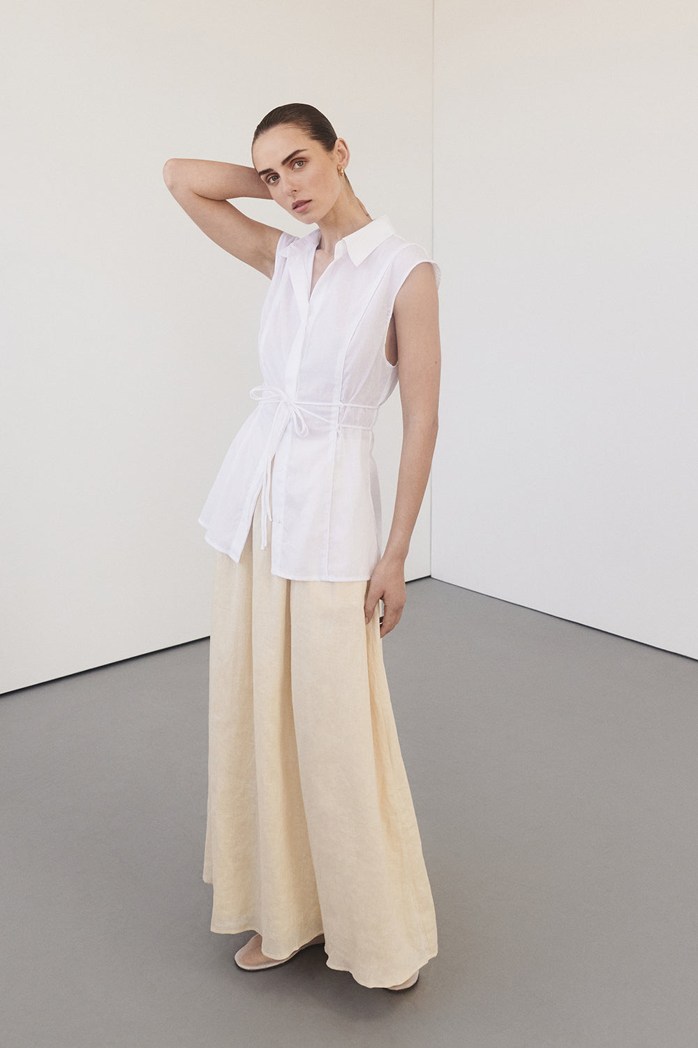 Jase White Linen Sleeveless Blouse with Adjustable Waist Ties